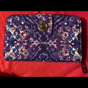 Vera Bradley RFID Turnlock Wallet